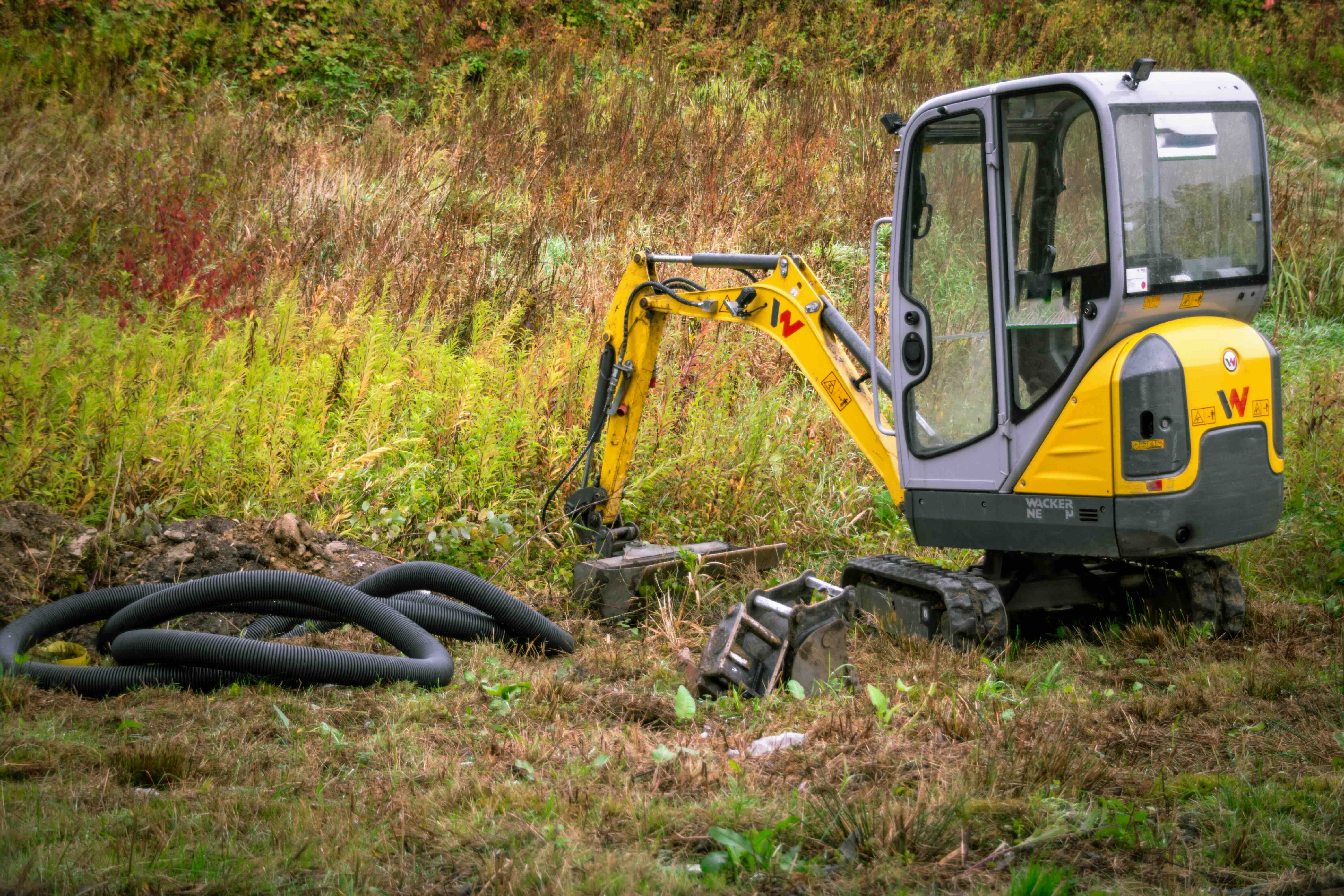 Excavating equipment on a Campbell River commercial project — Island Green Services